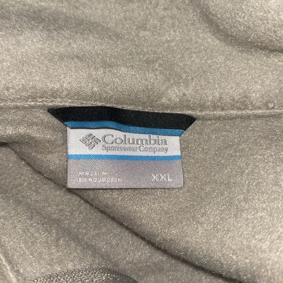 XXL Mens Columbia fleece vest. Sage green and army green zip front - Picture 7 of 8